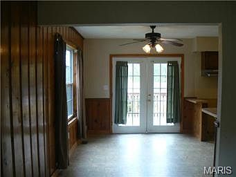 4th image of 23 Missouri Ave