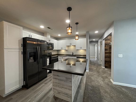 4th image of 1 Carson St APT B