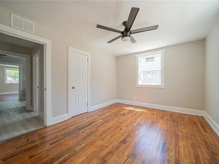 1509 Waverly St #C — Photo 13