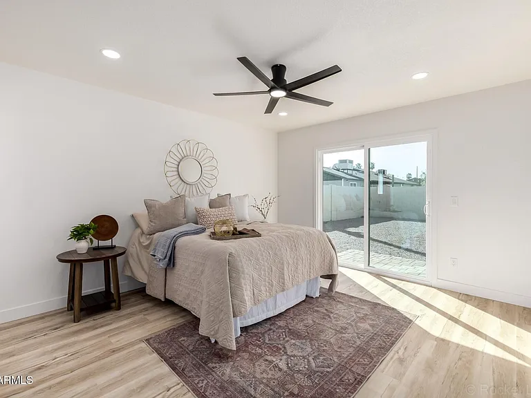 4749 E Contessa St — Photo 15
