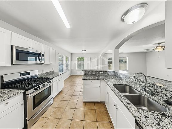 3rd image of 8339 Loetsch Ridge Way