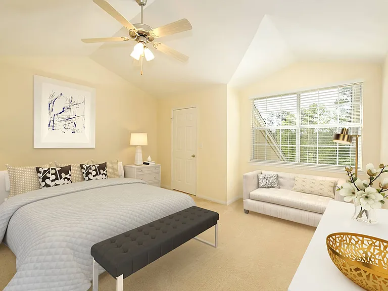 The Carriage Homes at Wyndham — Photo 18