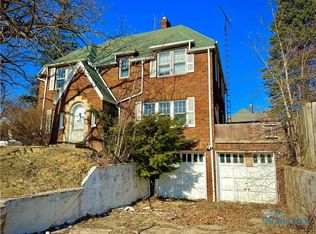 3720 Monroe St, Toledo, OH 43606