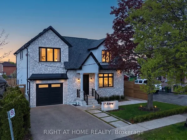 17 Exbury Rd, Toronto, ON M3M 1P6