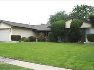 863 E Lemon Dr, Camarillo, CA 93010