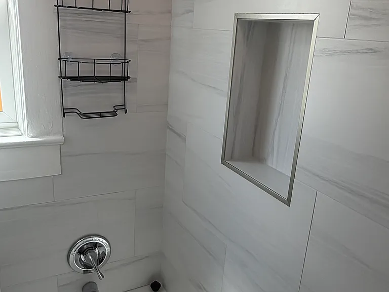 1920 Adams Ln — Photo 37