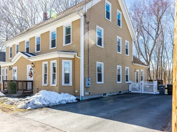 23 High St Unit 23, Pepperell, MA 01463