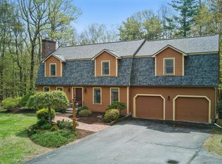 9 Kodiak Rd, Brookline, NH 03033