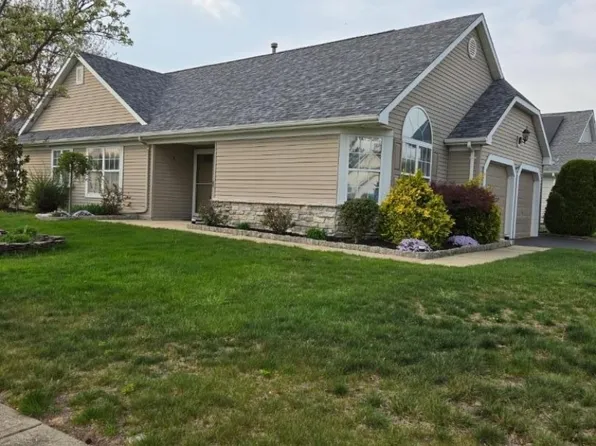 3276 Springer Ln, Toms River Township, NJ 08755