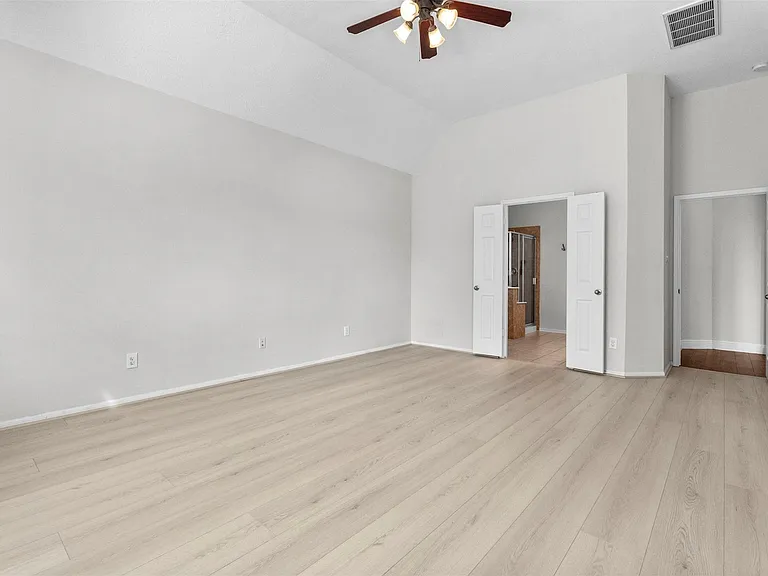 2558 Marufo Vega Dr — Photo 21