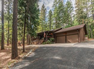 221 Trinity Mdws, Trinity Center, CA 96091