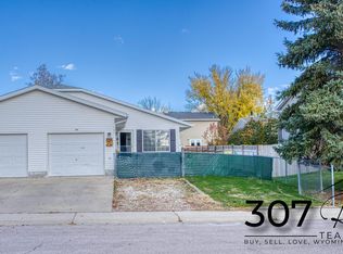 211 E Timothy St, Gillette, WY 82718