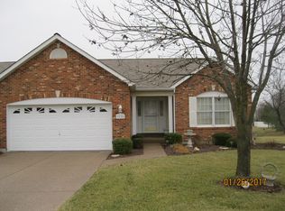 7138 Dulce Domum Dr, Dardenne Prairie, MO 63368