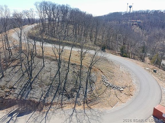 2nd image of 18 Redbud Rd