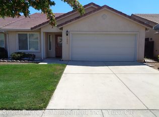 1080 Courtyard Dr, Yuba City, CA