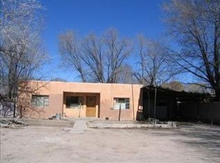 705 E Fairview Ln, Espanola, NM 87532