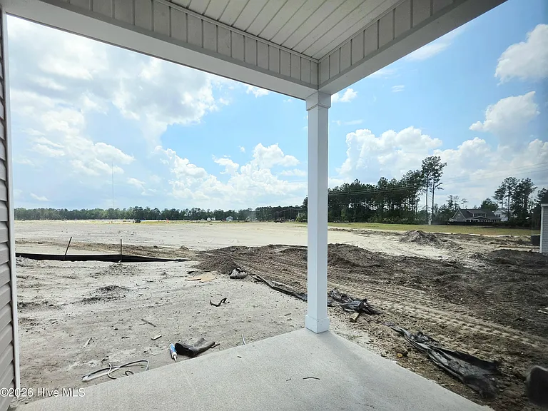 1062 Hanson Dr — Photo 11