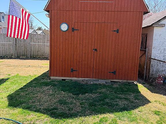 2nd image of 8217 Cornwall Rd