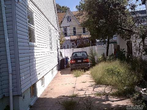 4th image of 9576 115th St