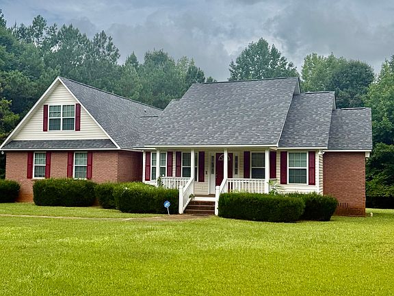 5th image of 105 Nealys Way