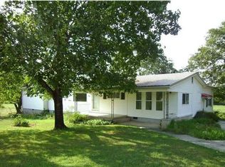 139 Worthington St, Pikeville, TN 37367