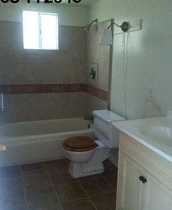 5th image of 645 Longview Dr