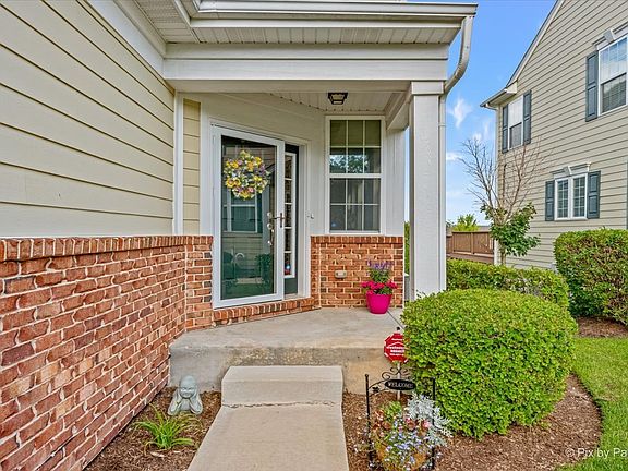2nd image of 1155 Falcon Ridge Dr