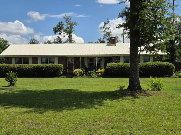 272 NE Dusty Miller Ave, Madison, FL 32340