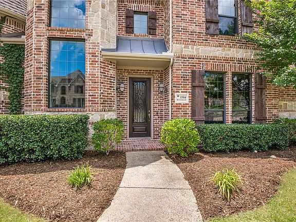 2nd image of 1504 Branch Hollow Dr E