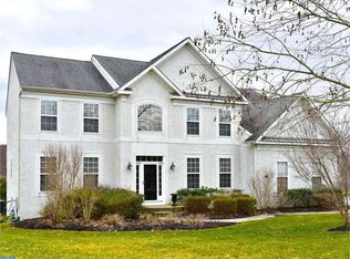 1366 Stonegate Dr, Downingtown, PA 19335