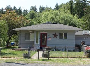 418 SW Canyon Loop, Winlock, WA 98596