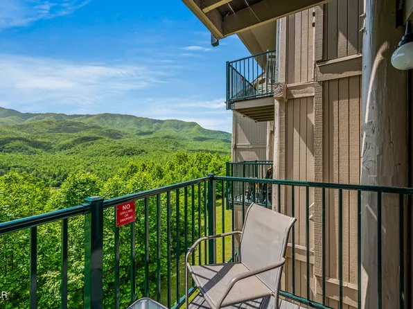 3710 Weber Rd APT A204, Gatlinburg, TN 37738