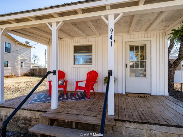 941 Harold St, Albany, TX 76430