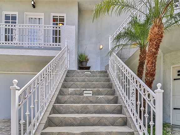 5th image of 4634 Esparto St