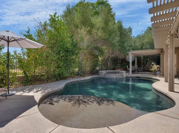 49464 Sherman Dr, Indio, CA 92201