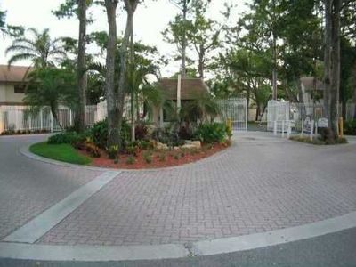 3020 S Oakland Forest Dr APT 3006, Oakland Park, FL, 33309