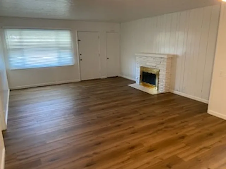 115 Terrace Dr — Photo 4