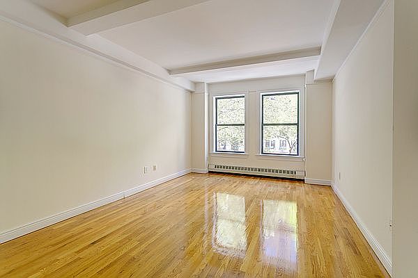 1st image of 15-17 Park Ave #202