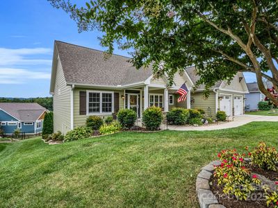 154 N Anvil Ave, Hendersonville, NC, 28792