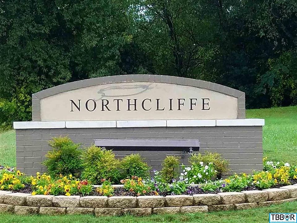 1st image of 417 Green Park Dr