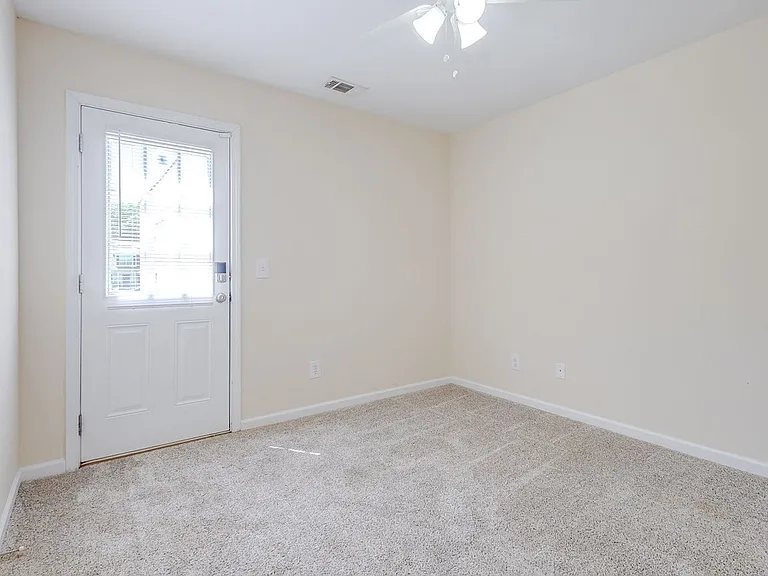 16 Castello Ave — Photo 17
