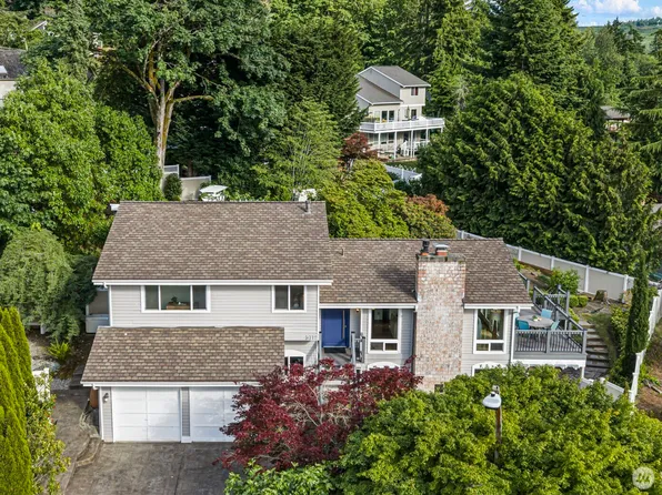 5712 141st Place SE, Bellevue, WA 98006