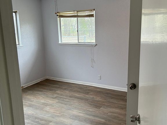 5th image of 1217 N Craycroft St