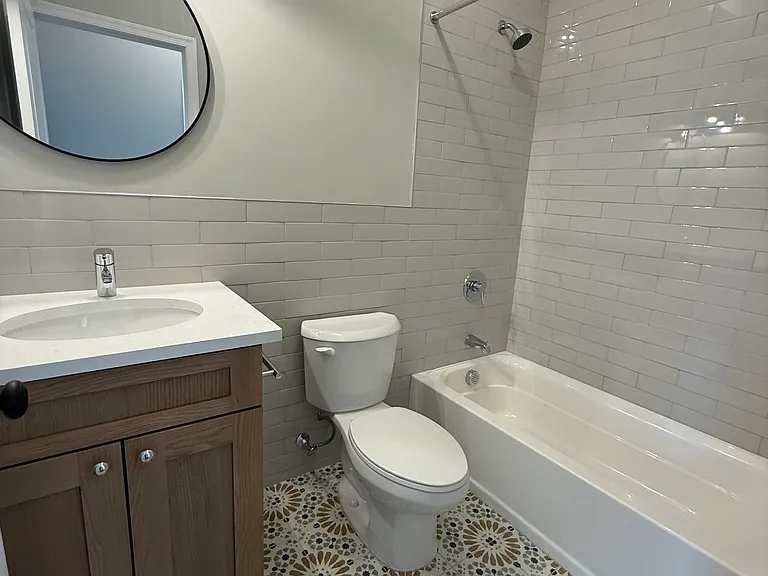 38 Shaw Ave #1 — Photo 7