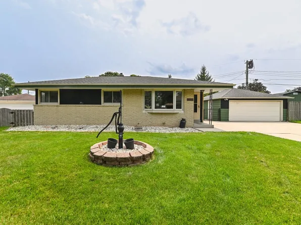 5864 South 33rd COURT, Milwaukee, WI 53221