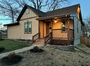 724 Elmwood St, Excelsior Springs, MO 64024