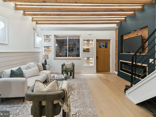 3022 Edgemont St, Philadelphia, PA 19134