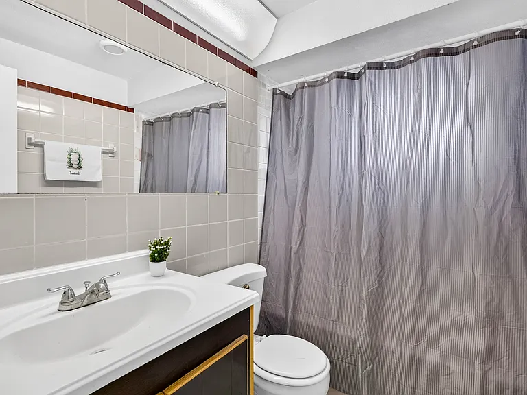3409 Briar Cliff Dr — Photo 13