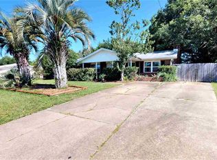 2064 Tomlinson Rd, Pensacola, FL 32526