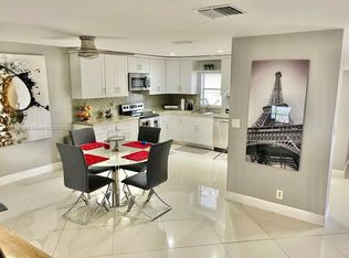 9410 SW 61st Way APT B, Boca Raton, FL 33428